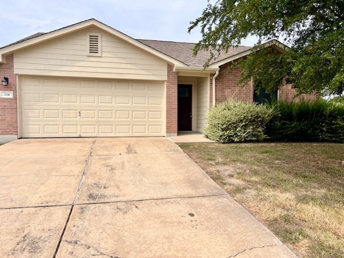 House for rent at 214 Sylvan St, Hutto, TX 78634