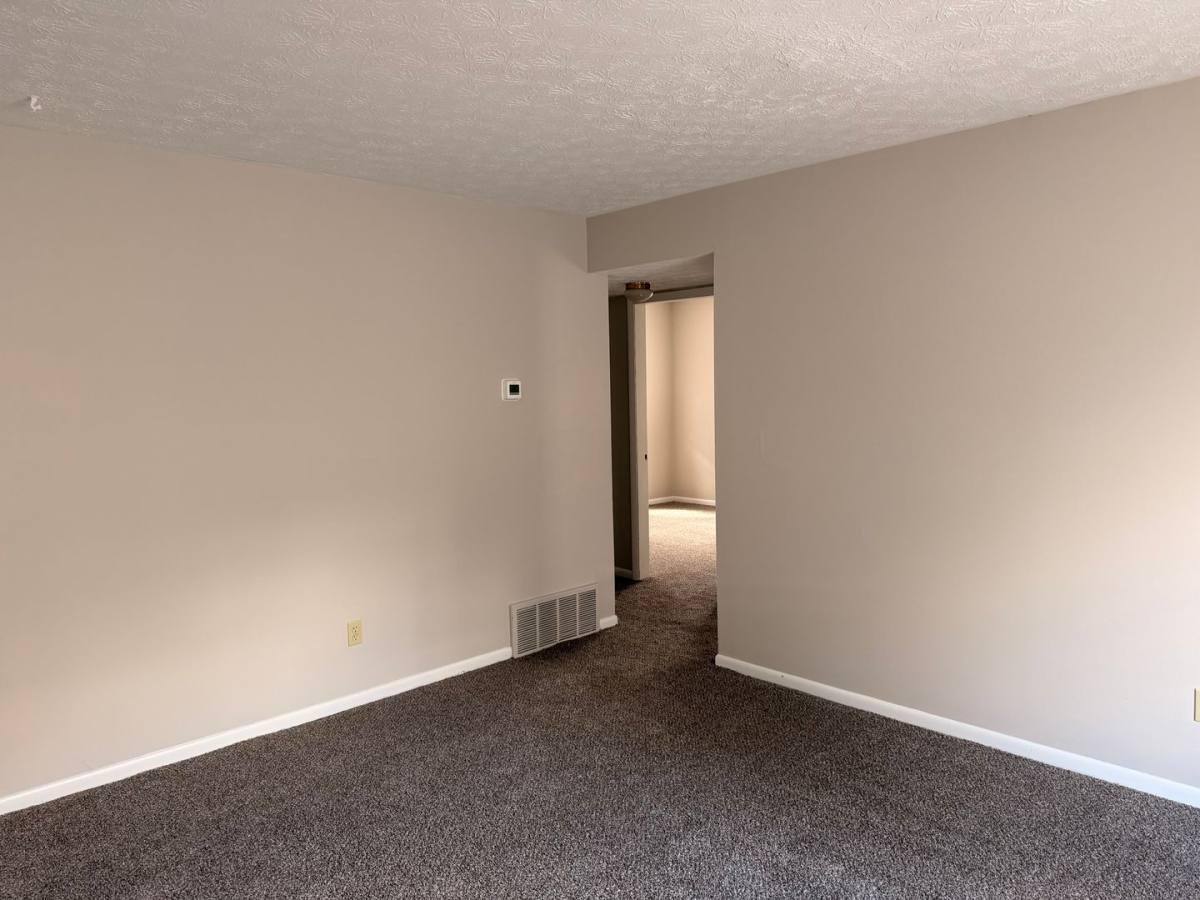 Apartment for rent at 2661 Medary Ave, Columbus, OH 43202