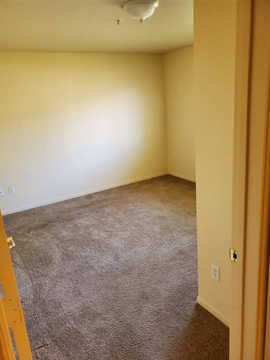 Apartment for rent at 2501 Red Bud Lane, Anderson, CA 96007