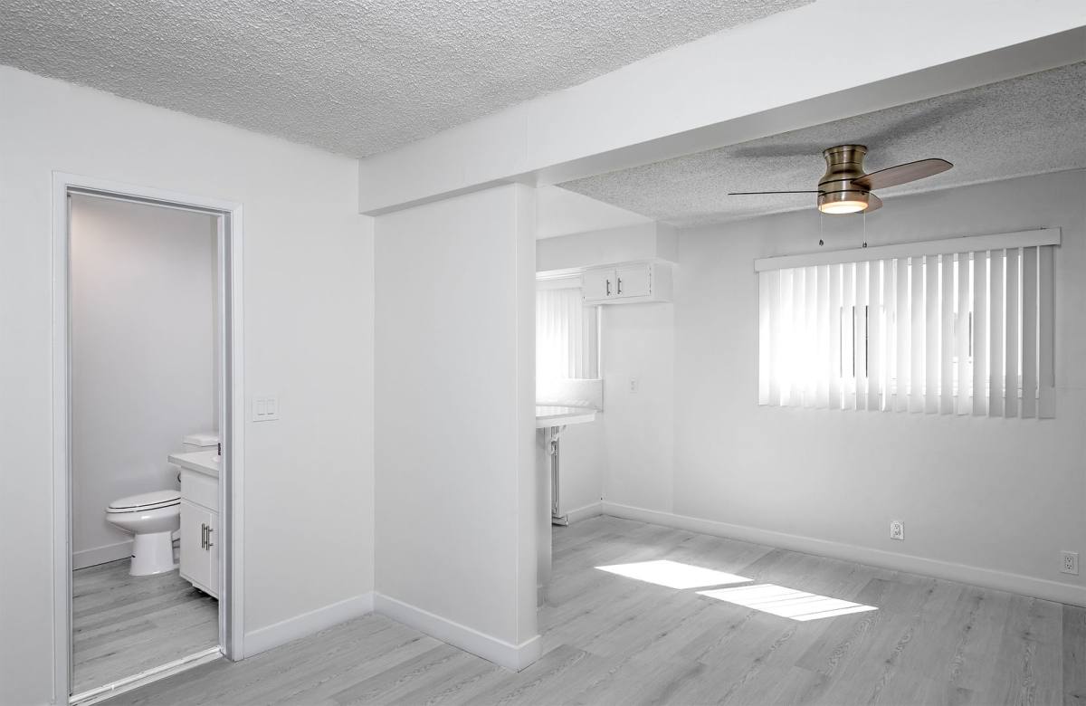 Apartment for rent at 216 Palmetto Dr, Alhambra, CA 91801