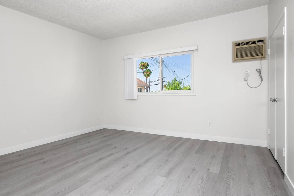 Apartment for rent at 216 Palmetto Dr, Alhambra, CA 91801