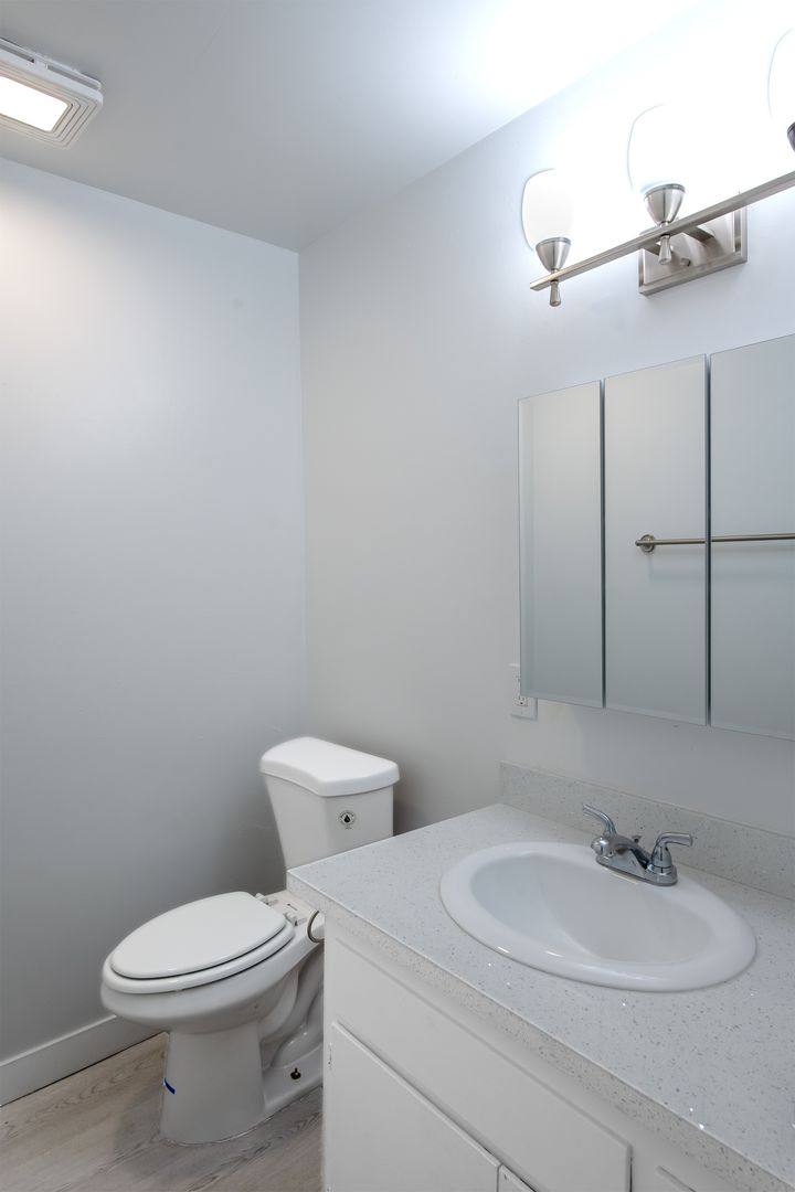 Apartment for rent at 216 Palmetto Dr, Alhambra, CA 91801