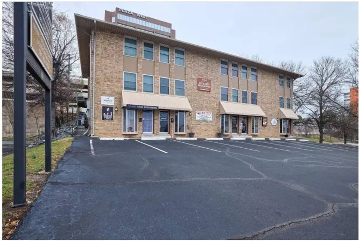 Apartment for rent at 6301 C St, Little Rock, AR 72205