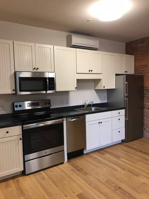 Apartment for rent at 375 N Ave, Burlington, VT 05401