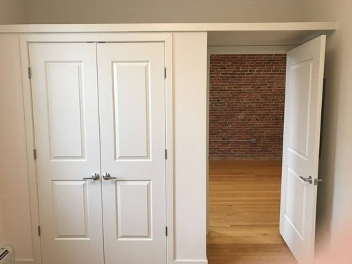 Apartment for rent at 375 N Ave, Burlington, VT 05401
