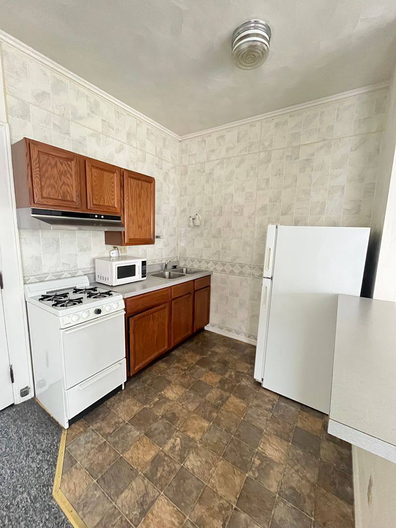 Apartment for rent at 230 W 9th St, Erie, PA 16501
