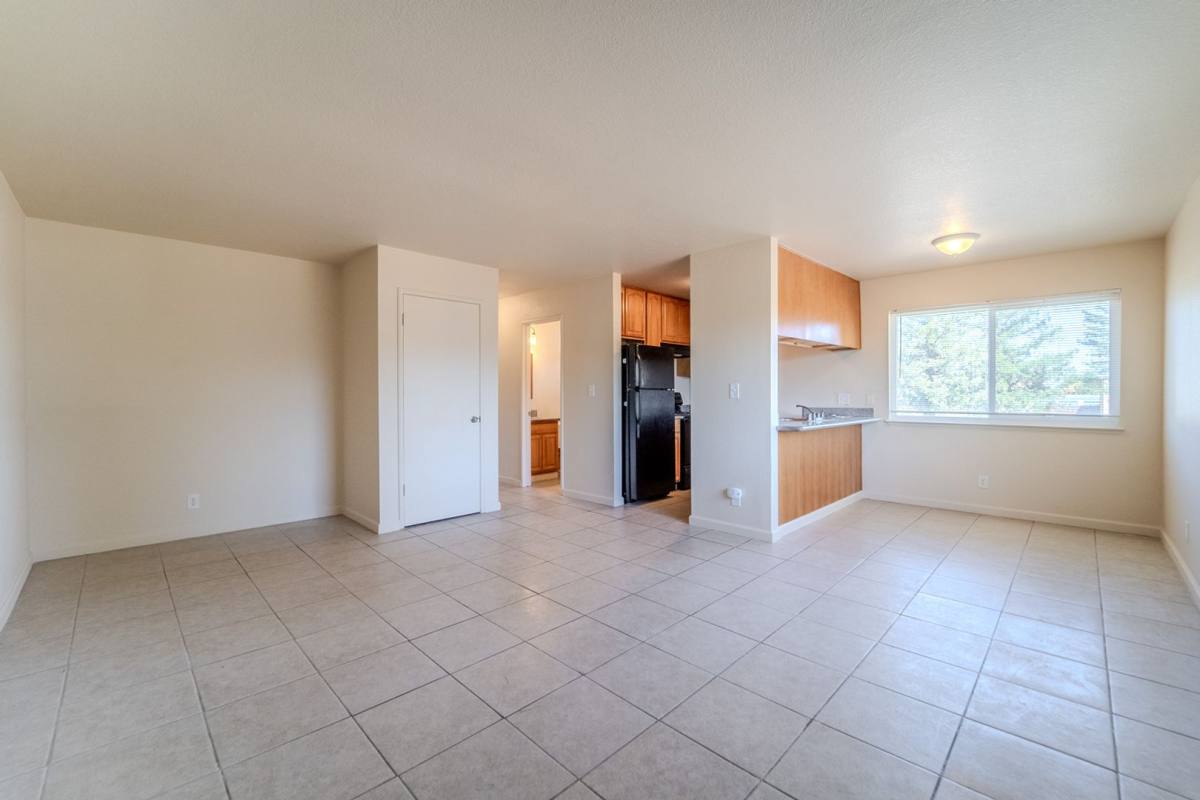 Apartment for rent at 1964 Country Club Court, Marysville, CA 95901