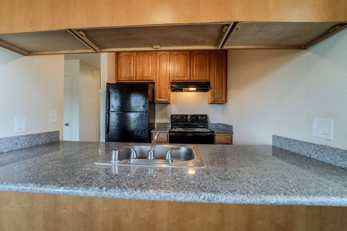 Apartment for rent at 1964 Country Club Court, Marysville, CA 95901