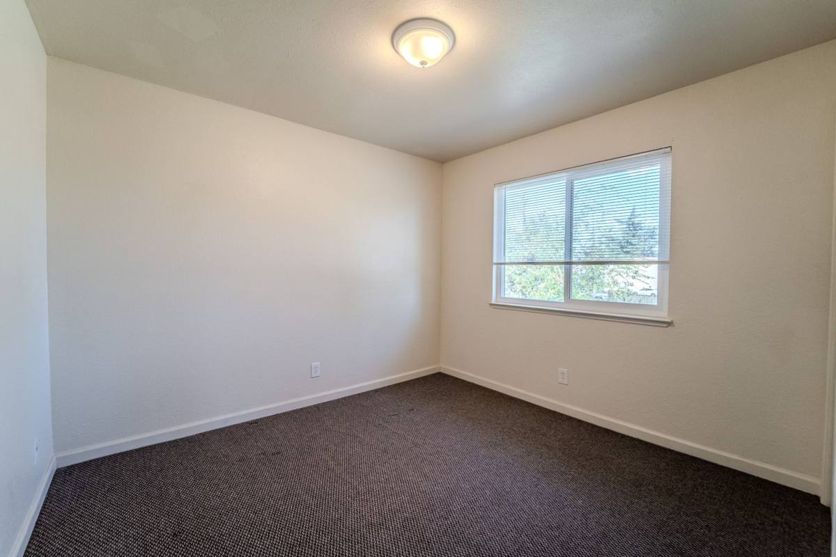 Apartment for rent at 1964 Country Club Court, Marysville, CA 95901