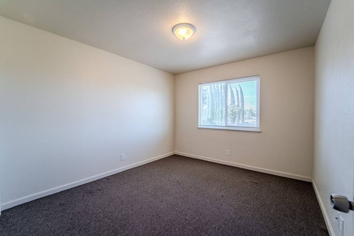 Apartment for rent at 1964 Country Club Court, Marysville, CA 95901