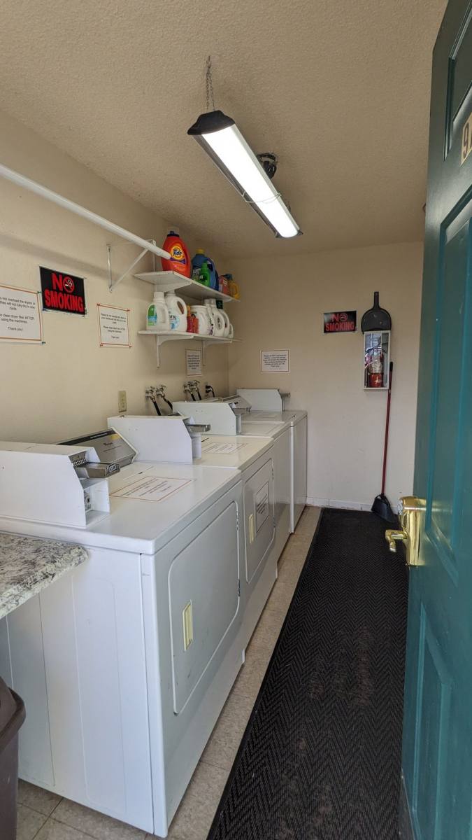 Apartment for rent at 4039 SE Holgate Blvd, Portland, OR 97202