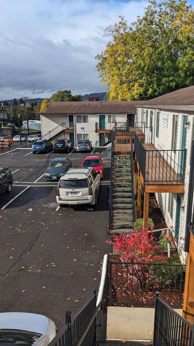 Apartment for rent at 4039 SE Holgate Blvd, Portland, OR 97202