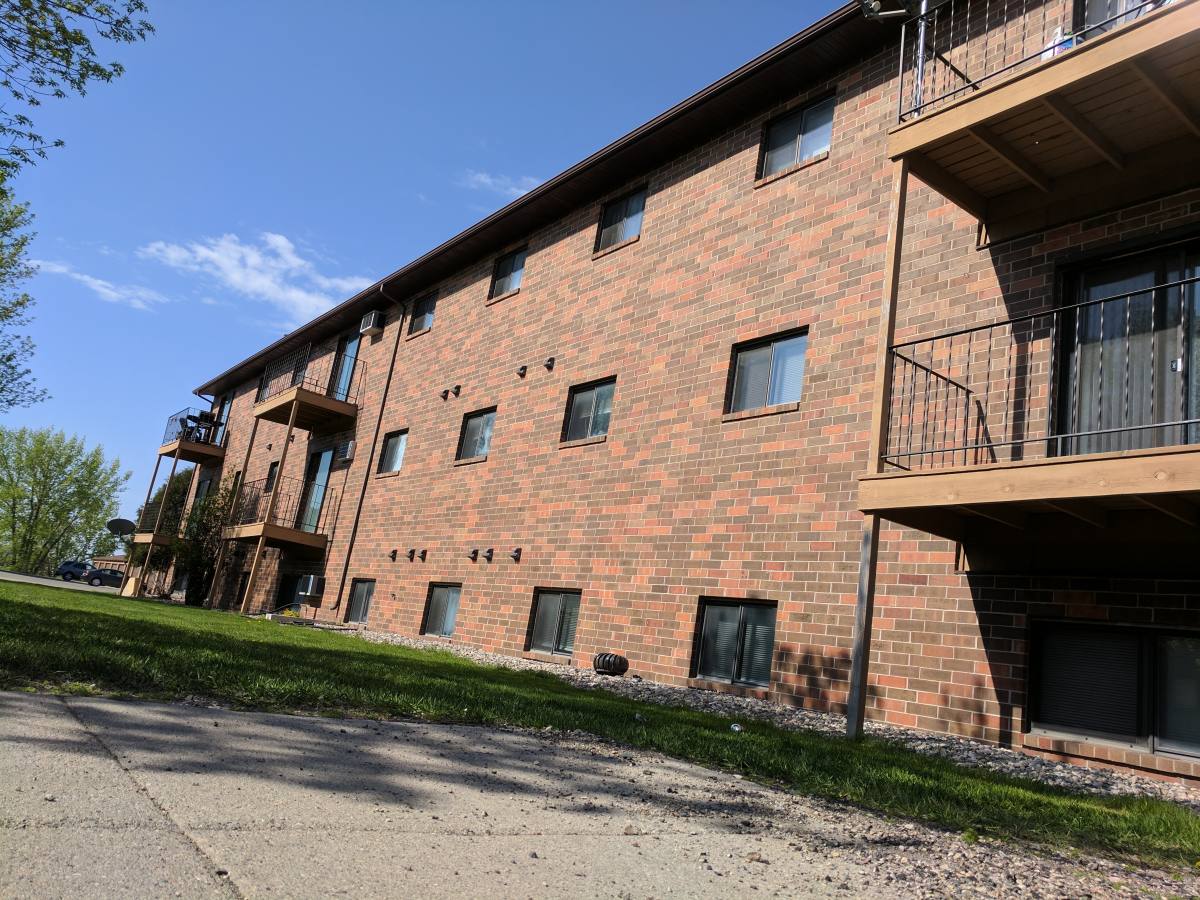 Apartment for rent at 1727 42nd St S, Fargo, ND 58103