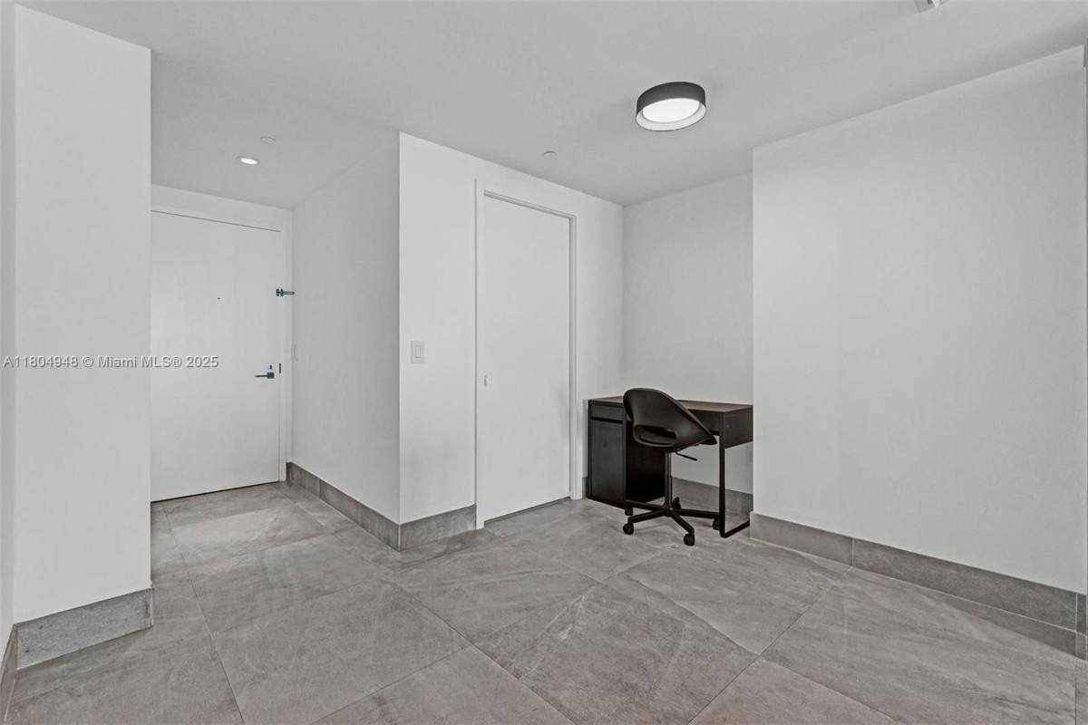 Apartment for rent at 650 NE 32nd St #4102, Miami, FL 33137