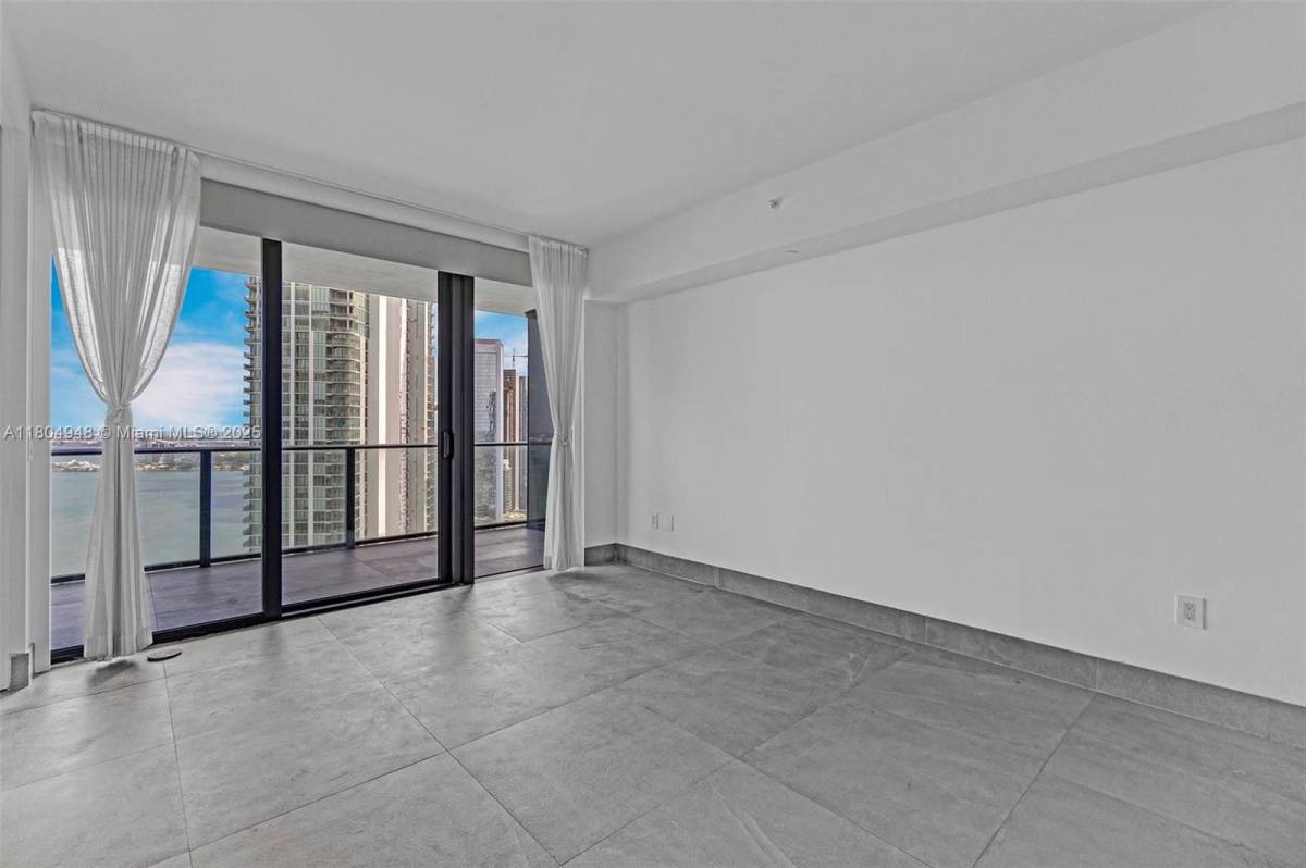Apartment for rent at 650 NE 32nd St #4102, Miami, FL 33137