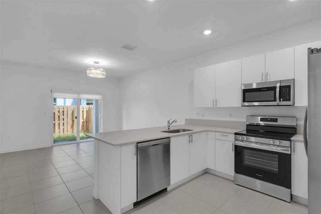 Townhouse for rent at 105 SW 184th Ave, Hollywood, FL 33029