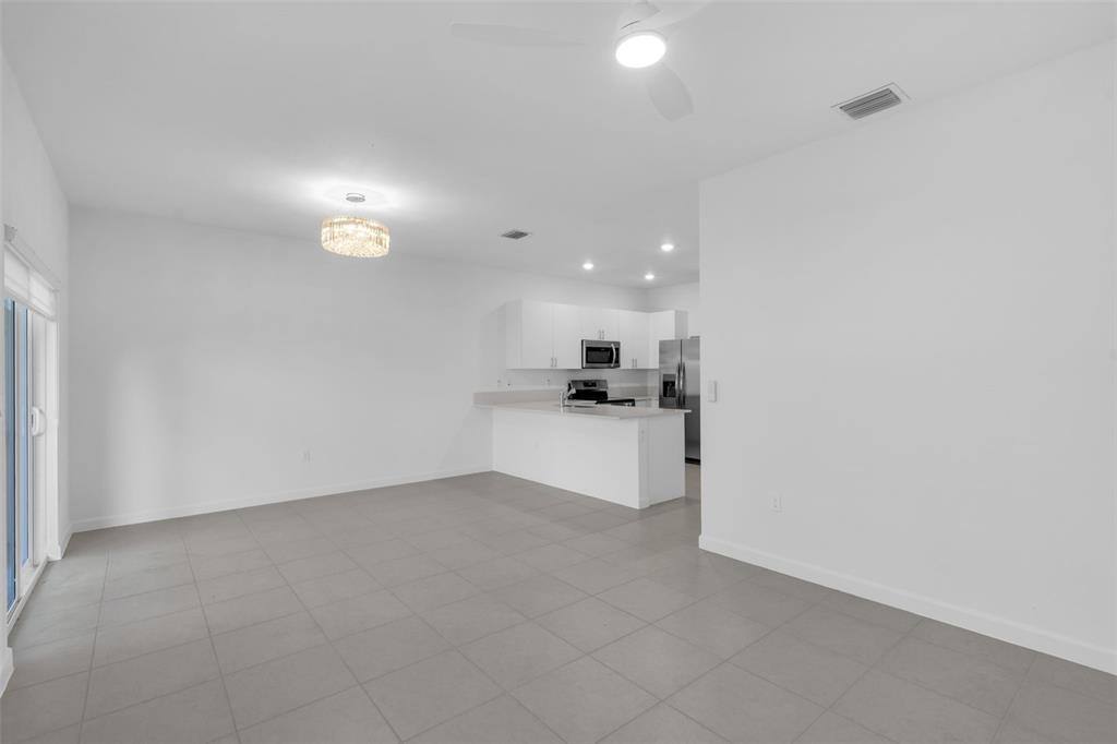 Townhouse for rent at 105 SW 184th Ave, Hollywood, FL 33029
