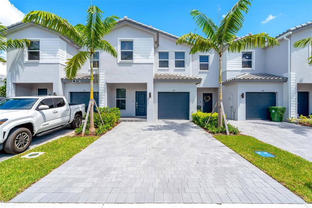 Townhouse for rent at 105 SW 184th Ave, Hollywood, FL 33029