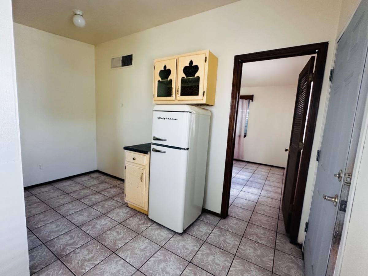 Apartment for rent at 2221 Bassett Ave #B, El Paso, TX 79901