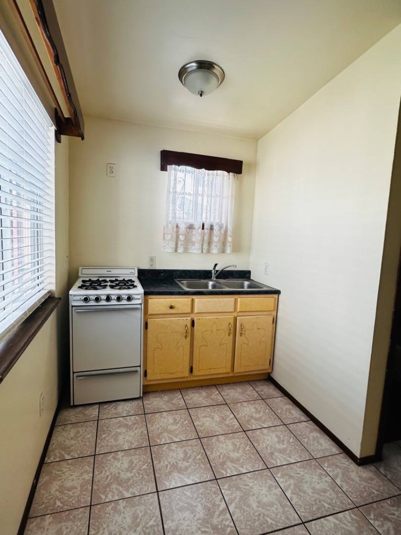 Apartment for rent at 2221 Bassett Ave #B, El Paso, TX 79901