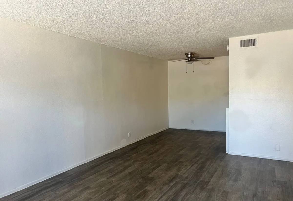 Apartment for rent at 6301 N 64th Dr, Glendale, AZ 85301