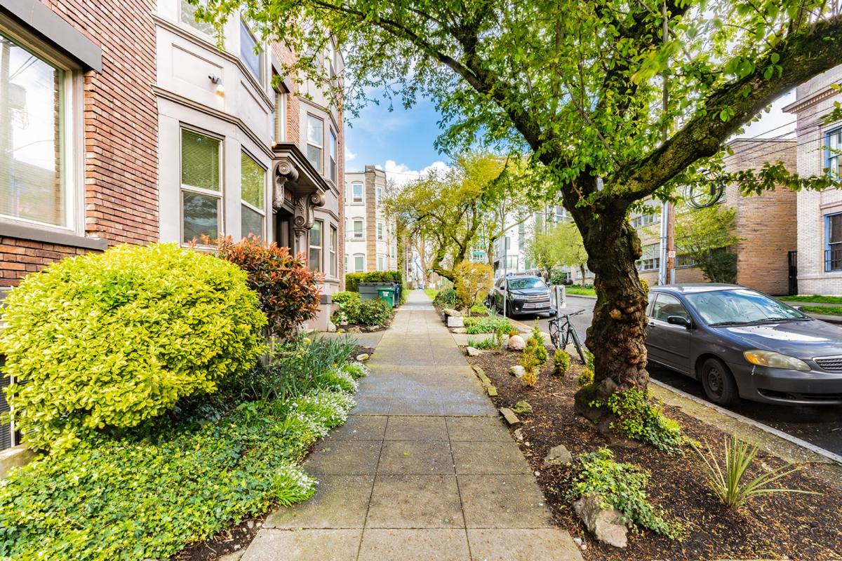 Apartment for rent at 1421 15th Ave, Seattle, WA 98122