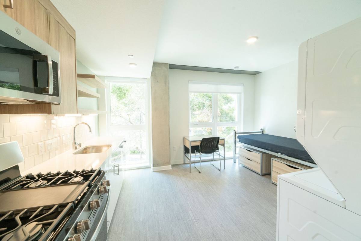 Apartment for rent at 2150 Kittredge St, Berkeley, CA 94704