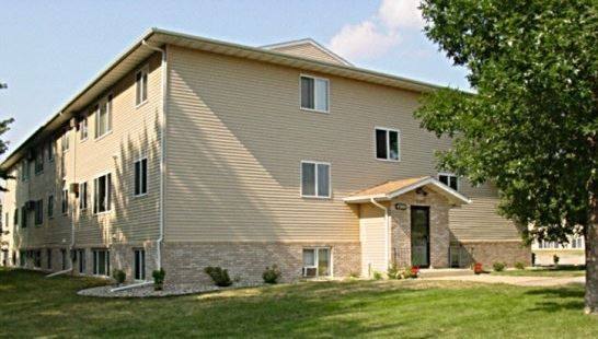Apartment for rent at 4300 E 18th St, Sioux Falls, SD 57103