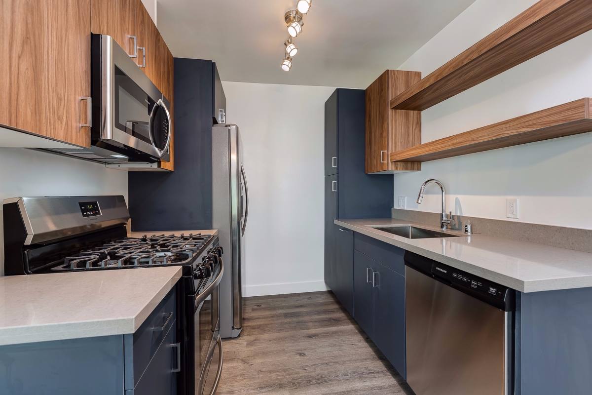 Apartment for rent at 1845-1851 Pine Ave, Long Beach, CA 90806
