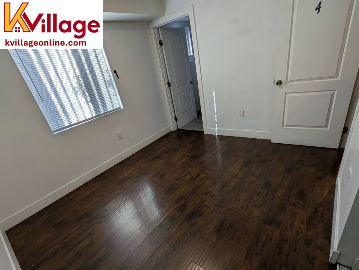 Apartment for rent at 1440 W 35th St, Los Angeles, CA 90018