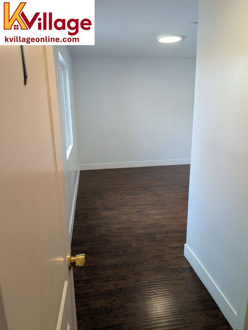 Apartment for rent at 1440 W 35th St, Los Angeles, CA 90018