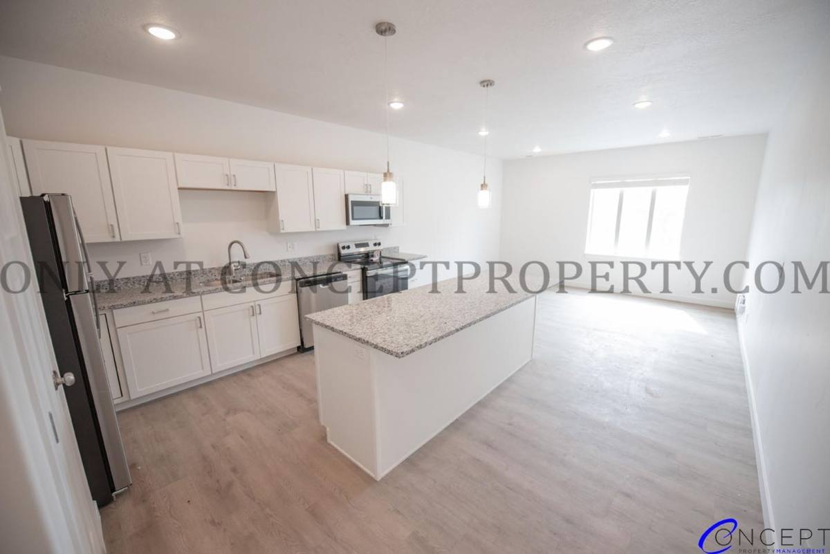 Apartment for rent at 643 E 12th St, Ogden, UT 84404