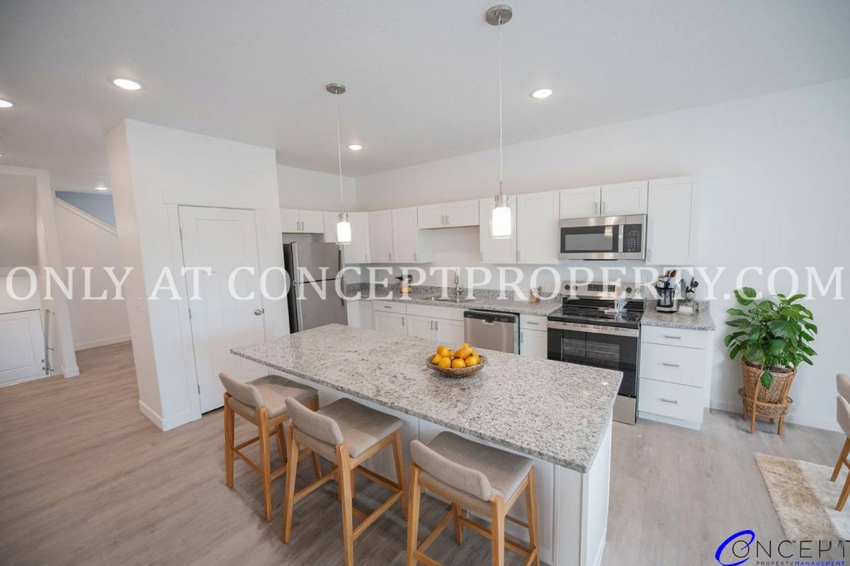 Apartment for rent at 643 E 12th St, Ogden, UT 84404