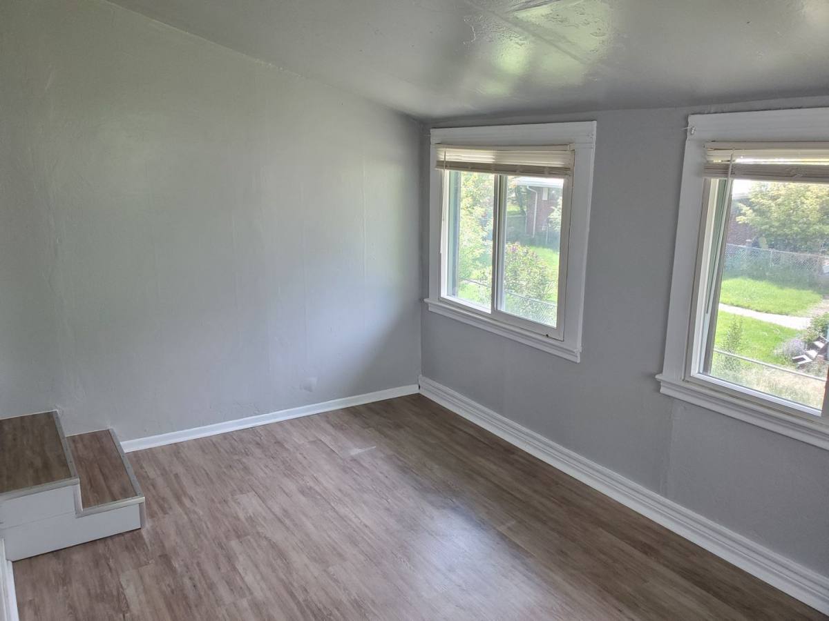 Apartment for rent at 1204 8th St, La Grande, OR 97850
