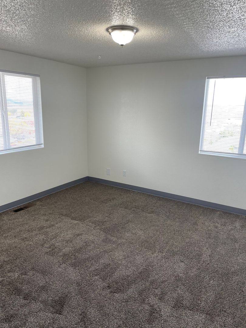 2201 SW Nye Ave, Pendleton, OR 97801 - Apartment For Rent - Image 8