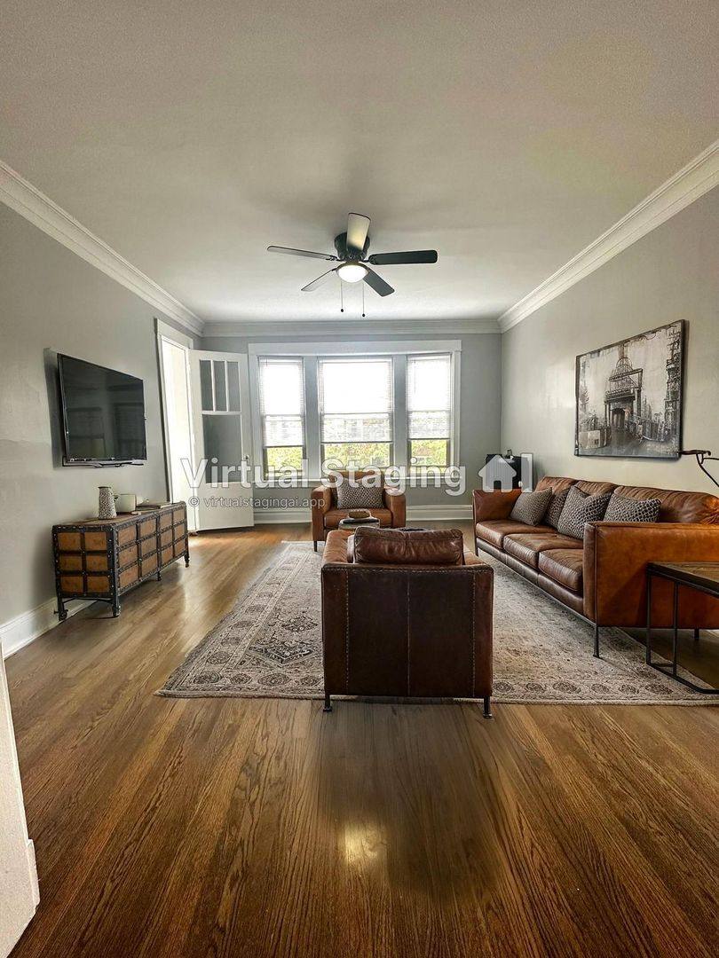 Apartment for rent at 1214 W Rosemont, Chicago, IL 60660