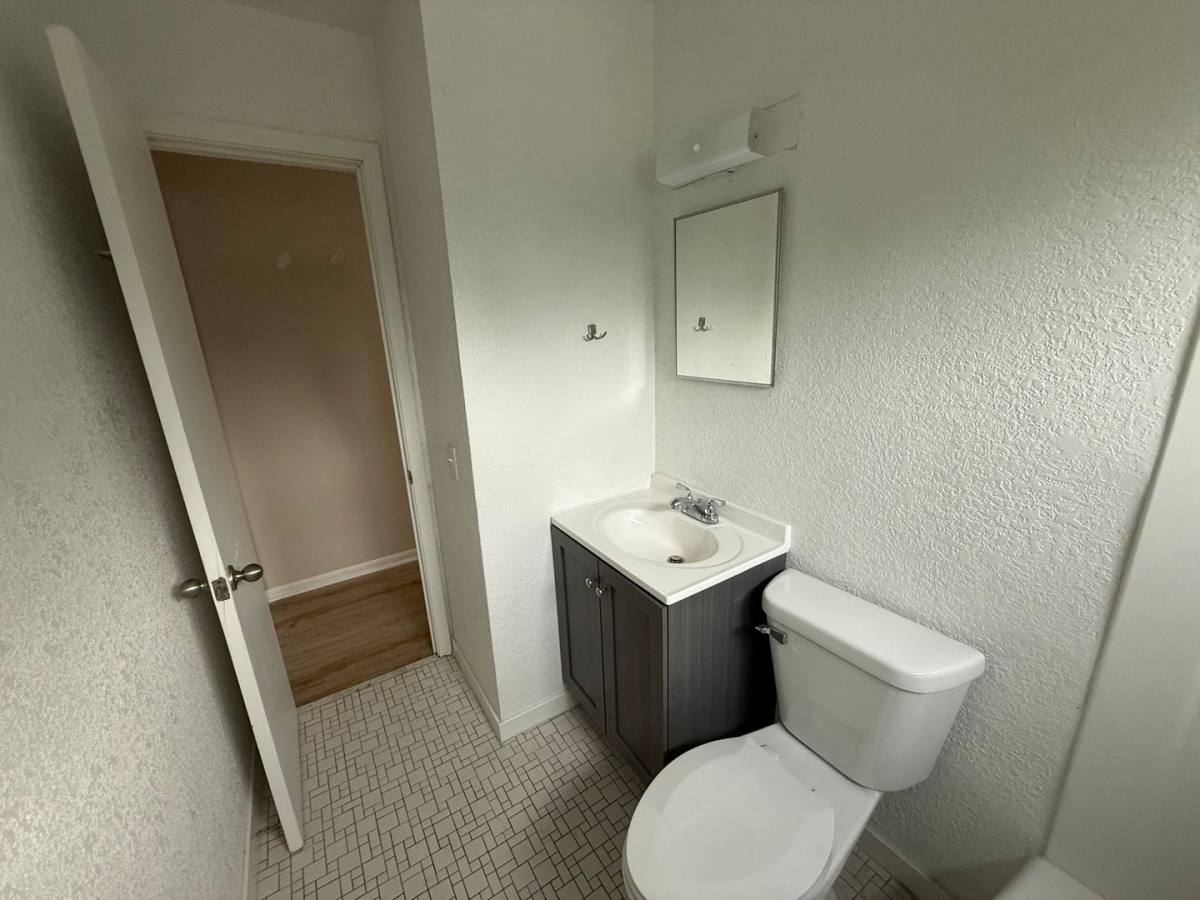 Apartment for rent at 2606 E Hennepin Ave, Minneapolis, MN 55413