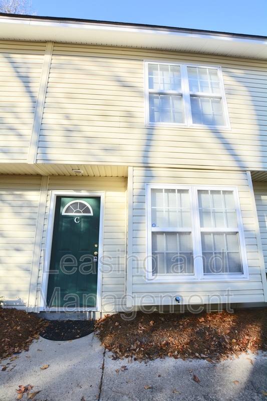 Townhouse for rent at 1423 Ashley River Rd #2C, Charleston, SC 29407