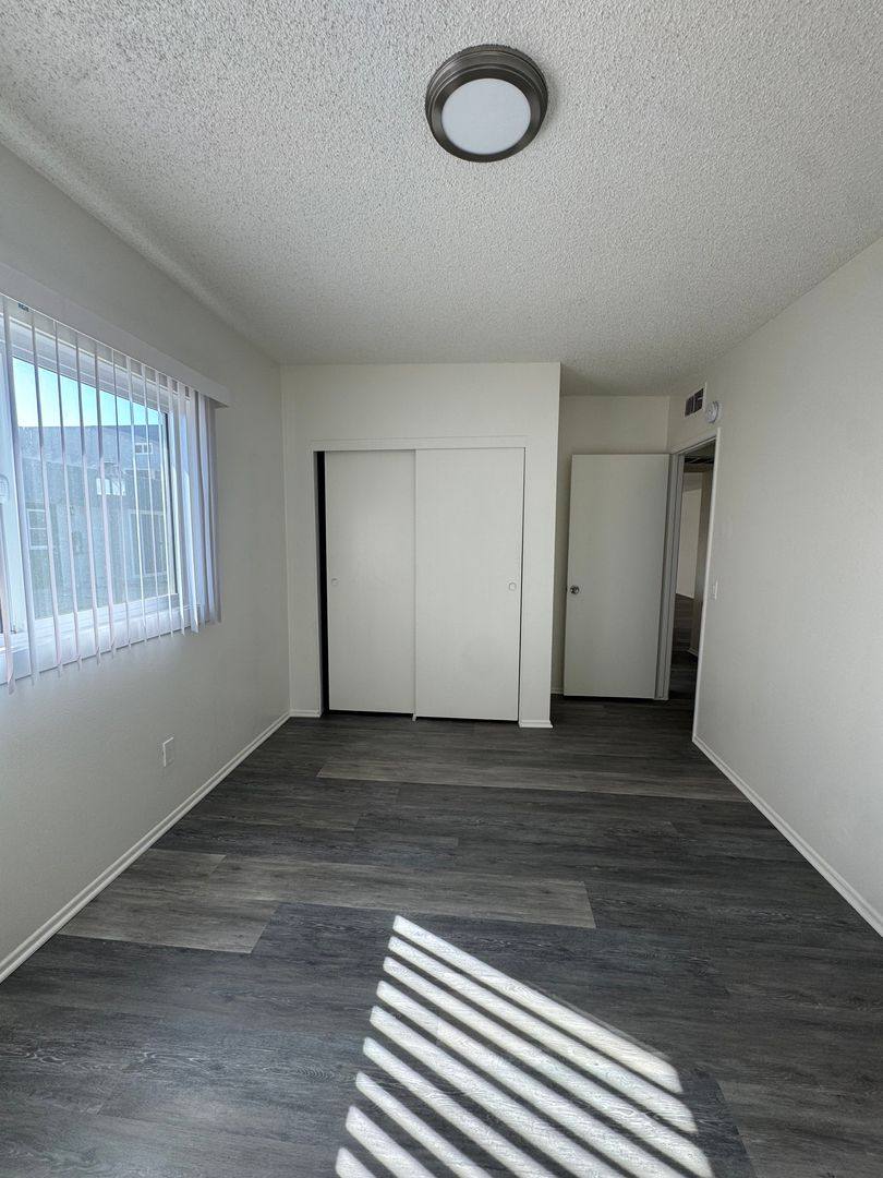 Townhouse for rent at 17015-17016 Ivy Ave, Fontana, CA 92335