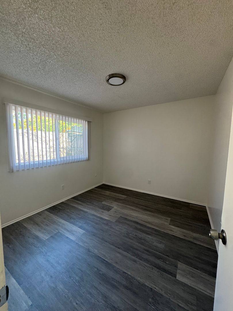 Townhouse for rent at 17015-17016 Ivy Ave, Fontana, CA 92335