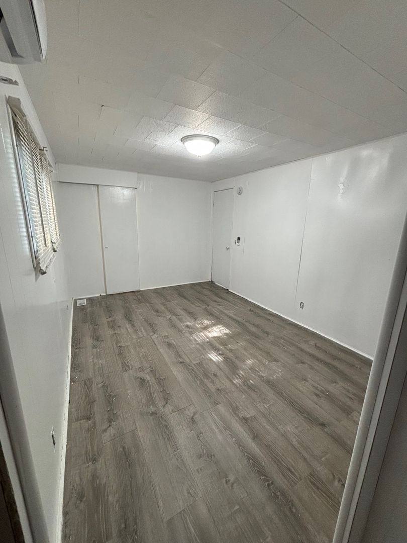 Apartment for rent at 106 52nd Ave Plaza W, Bradenton, FL 34207