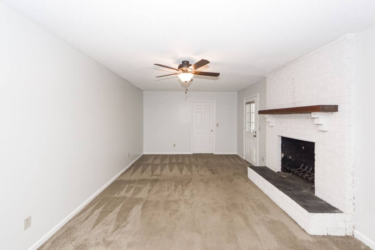 House for rent at 305 Chessington Circle, Summerville, SC 29485