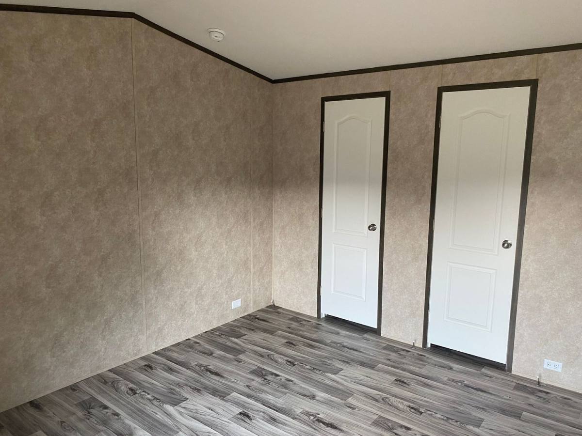 Apartment for rent at 4144 Thomas St, Memphis, TN 38127