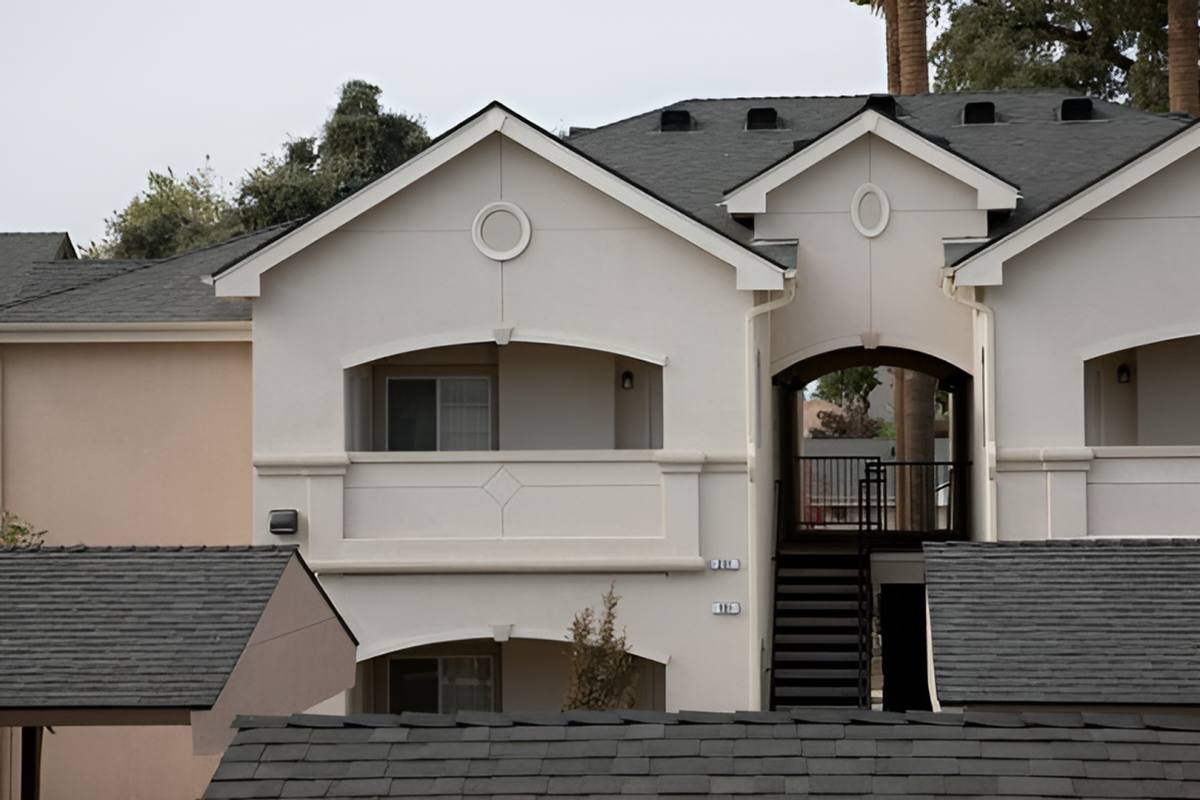 Apartment for rent at 1165 E Hanford-Armona Rd, Lemoore, CA 93245