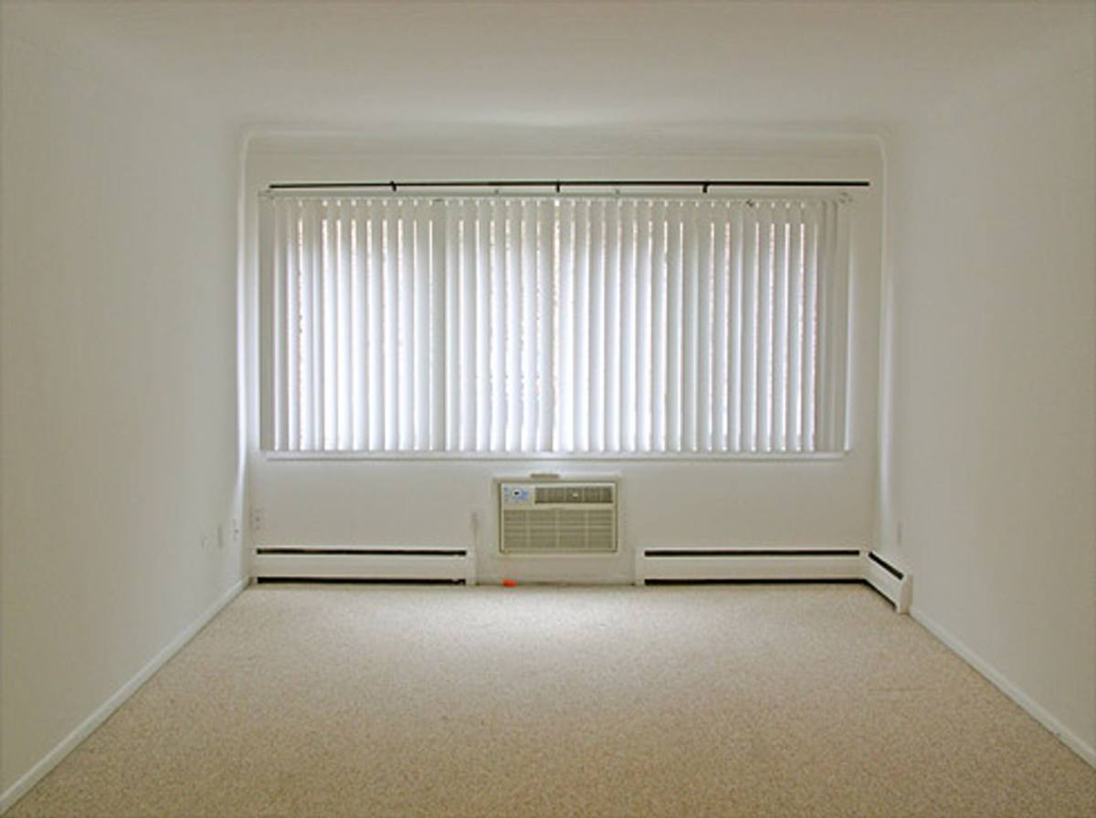 Apartment for rent at 1565-1575 St Paul Ave, Saint Paul, MN 55116