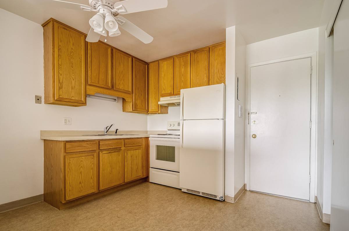 Apartment for rent at 1565-1575 St Paul Ave, Saint Paul, MN 55116