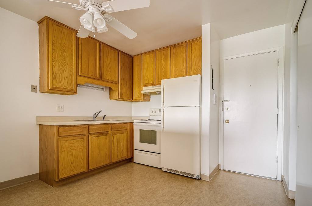 Apartment for rent at 1565-1575 St Paul Ave, Saint Paul, MN 55116