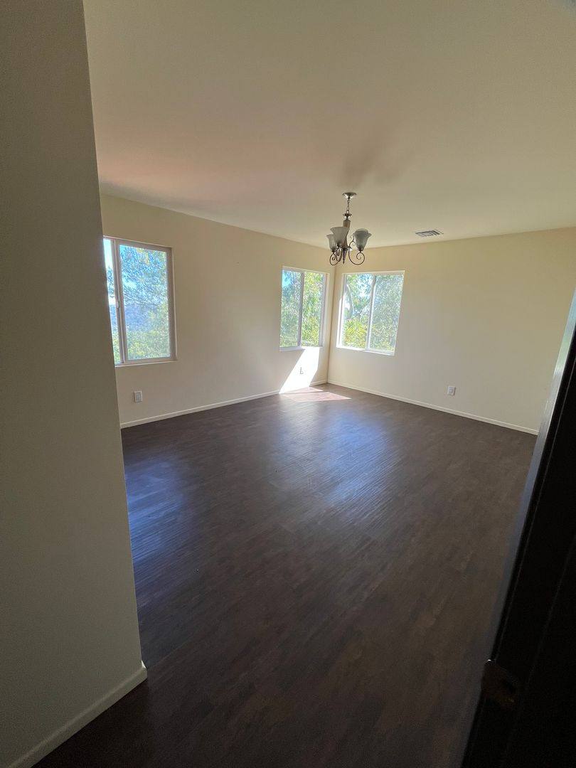 House for rent at 5388 Vista Lejana Lane, La Canada Flintridge, CA 91011