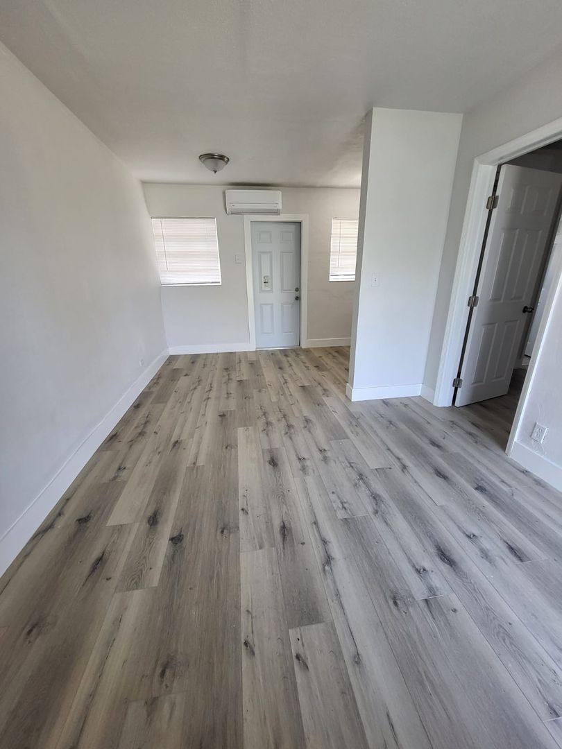 Apartment for rent at 137 SW 5th Court, Dania, FL 33004