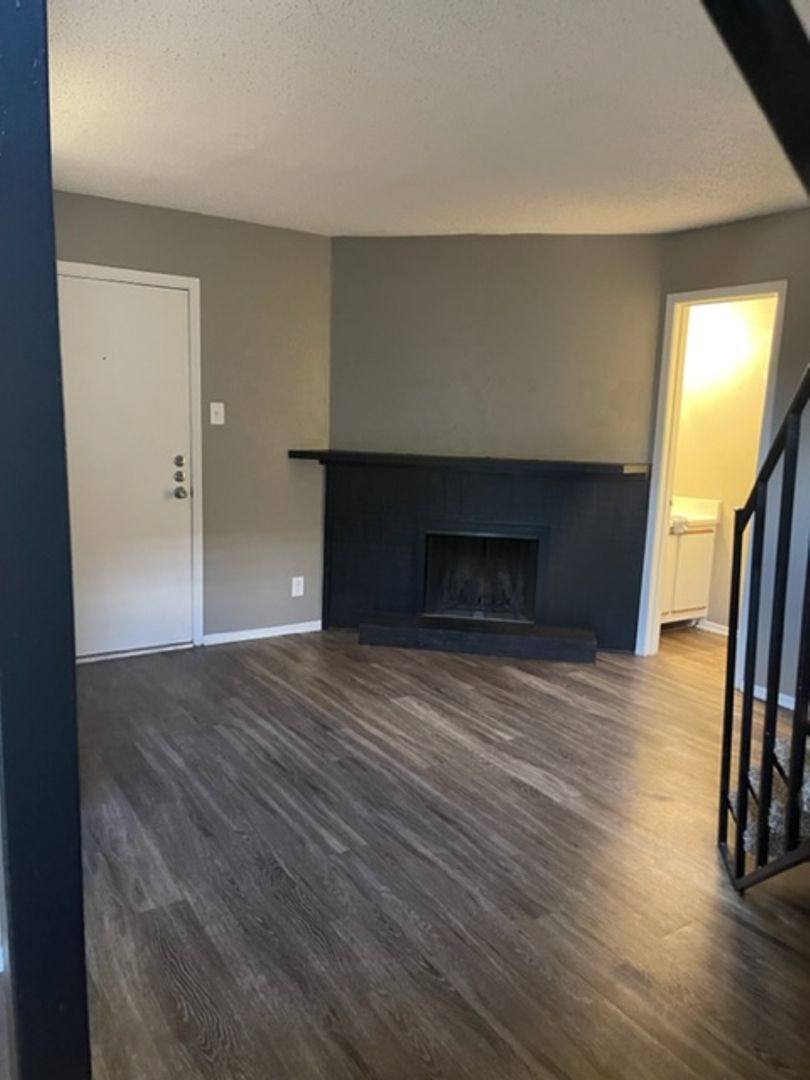 Apartment for rent at 1818 Judson Rd, Longview, TX 75605
